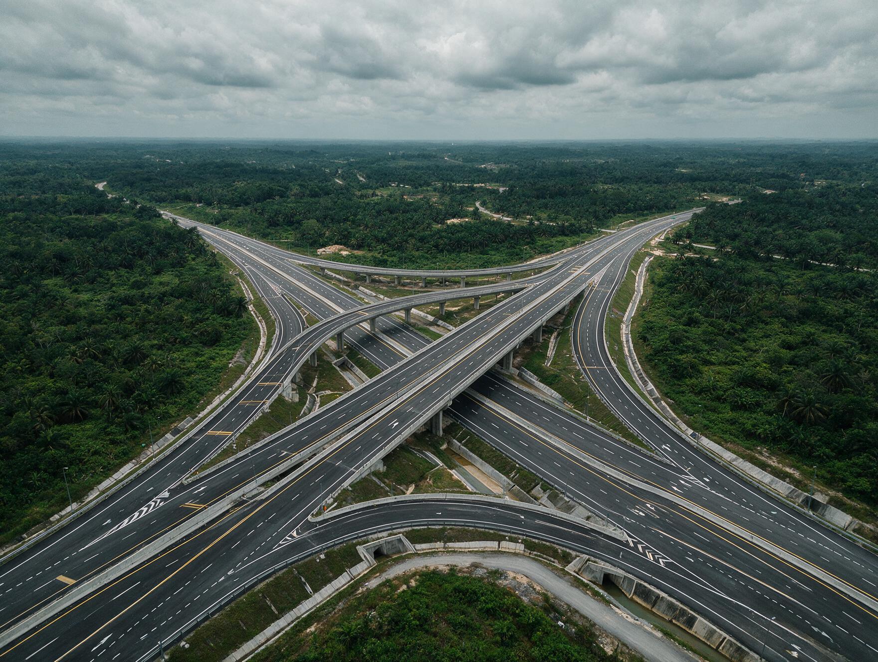 Federal road upgrading and interchange works